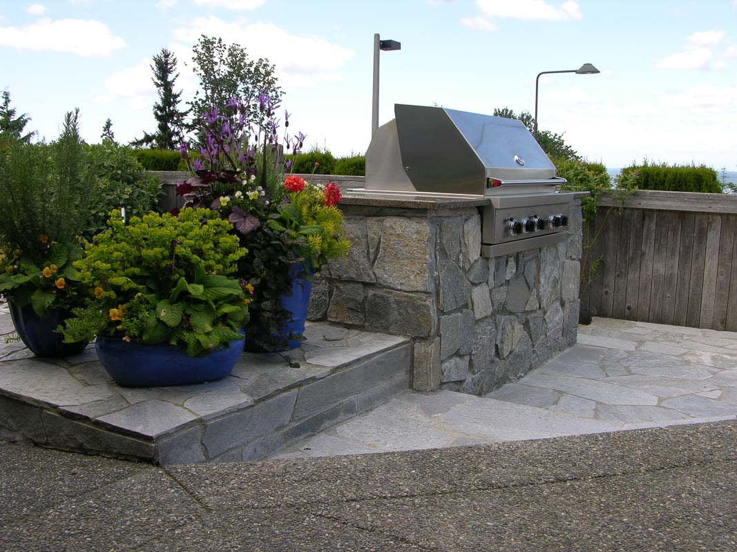 Outdoor Fireplace Contractor Woodinville